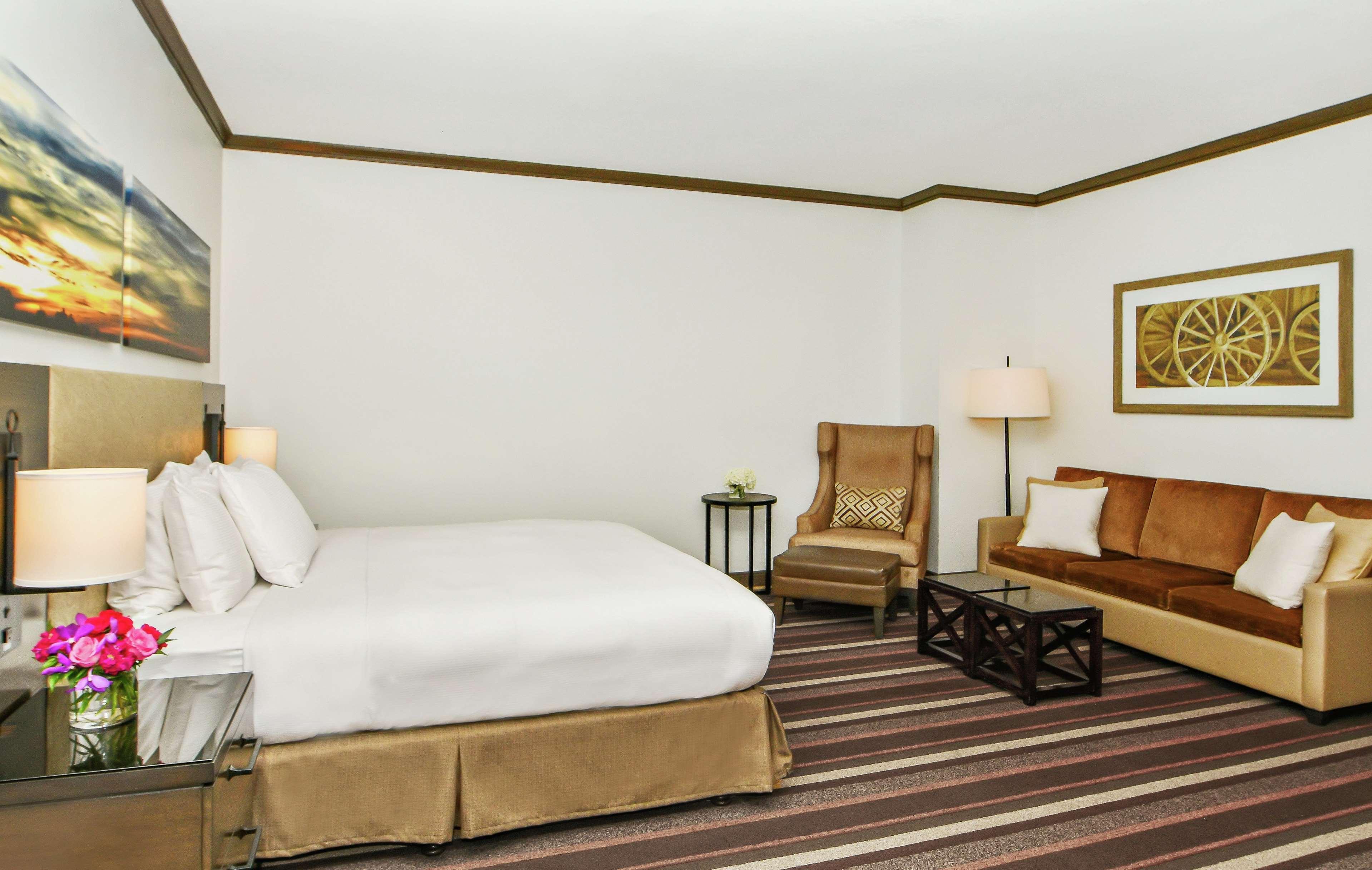 Hilton Dallas-Park Cities Exterior foto