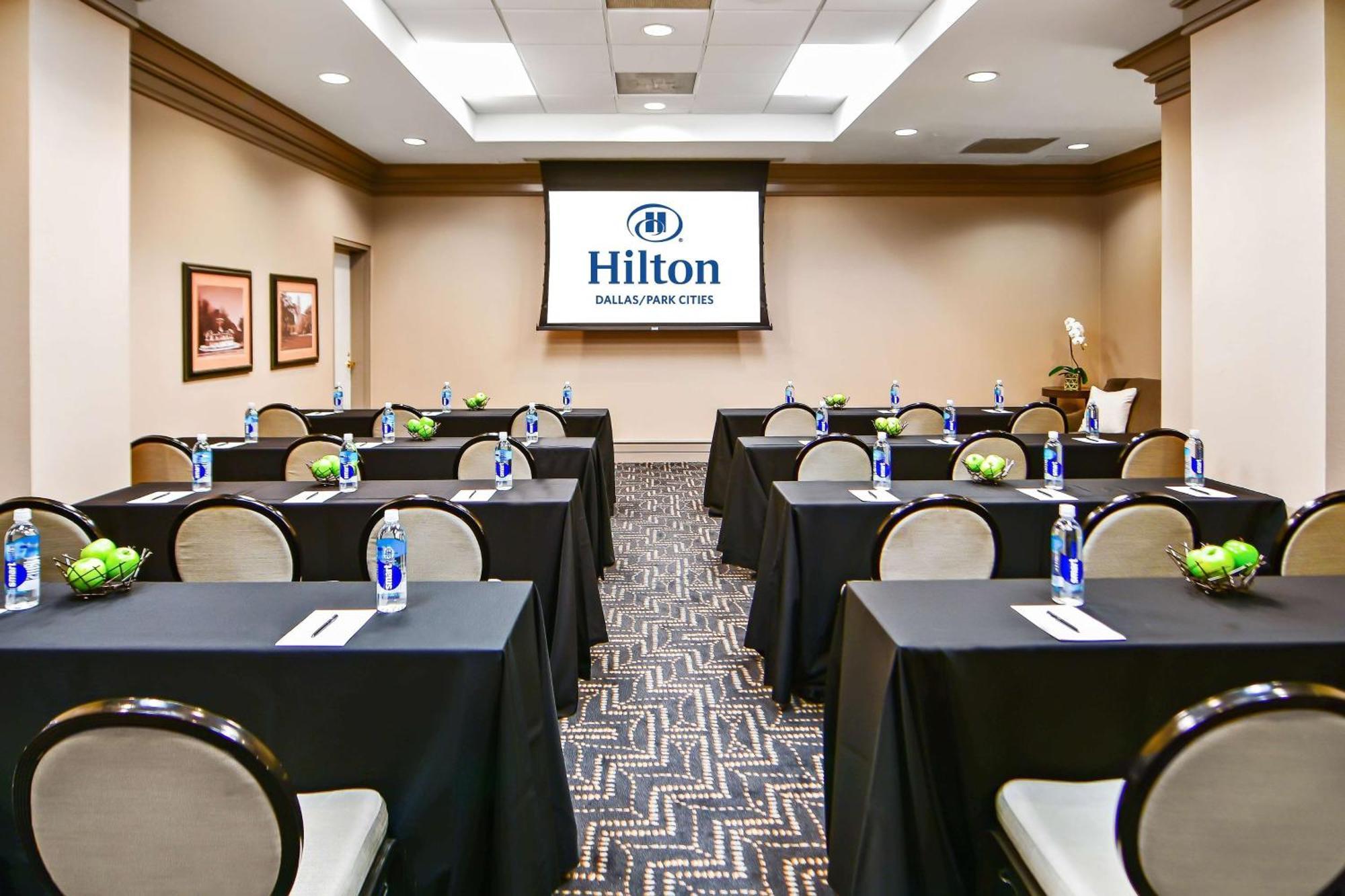Hilton Dallas-Park Cities Exterior foto